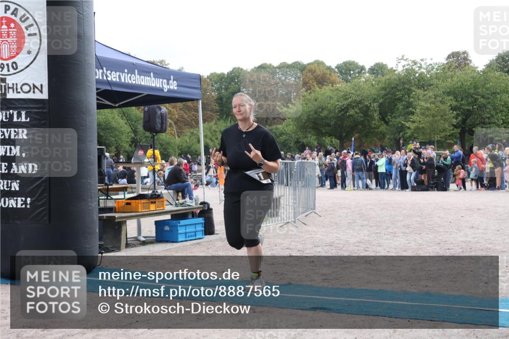 14.09.2025 - Stadtparktriathlon Strokosch-Dieckow http://msf.ph/oto/8887565 14.09.2025 11:43:06 Ziel 631, 727, 740, 790 meine-sportfotos.de