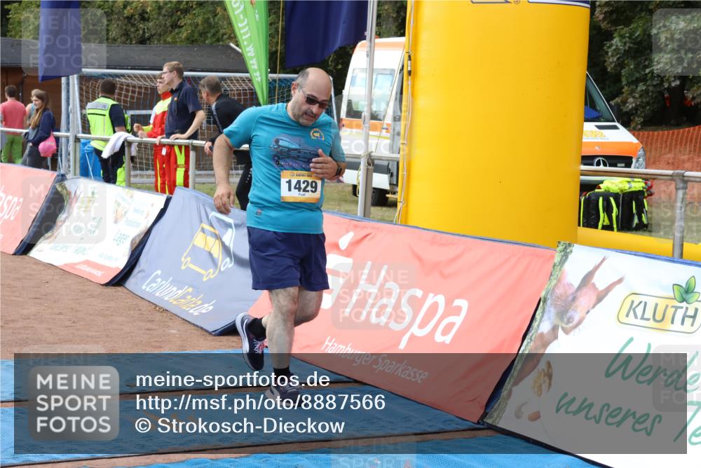14.09.2025 - Airport Race Strokosch-Dieckow http://msf.ph/oto/8887566 14.09.2025 12:55:42 Ziel 543, 1429, 2062, 2069, 4127 meine-sportfotos.de