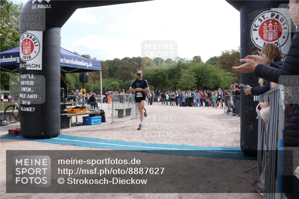 14.09.2025 - Stadtparktriathlon Strokosch-Dieckow http://msf.ph/oto/8887627 14.09.2025 11:44:45 Ziel 754, 777, 815 meine-sportfotos.de