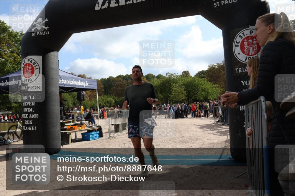 14.09.2025 - Stadtparktriathlon Strokosch-Dieckow http://msf.ph/oto/8887648 14.09.2025 11:45:41 Ziel 775 meine-sportfotos.de