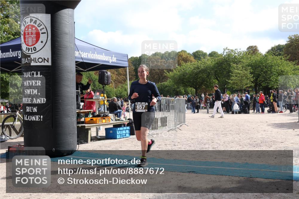 14.09.2025 - Stadtparktriathlon Strokosch-Dieckow http://msf.ph/oto/8887672 14.09.2025 11:46:26 Ziel 657 meine-sportfotos.de