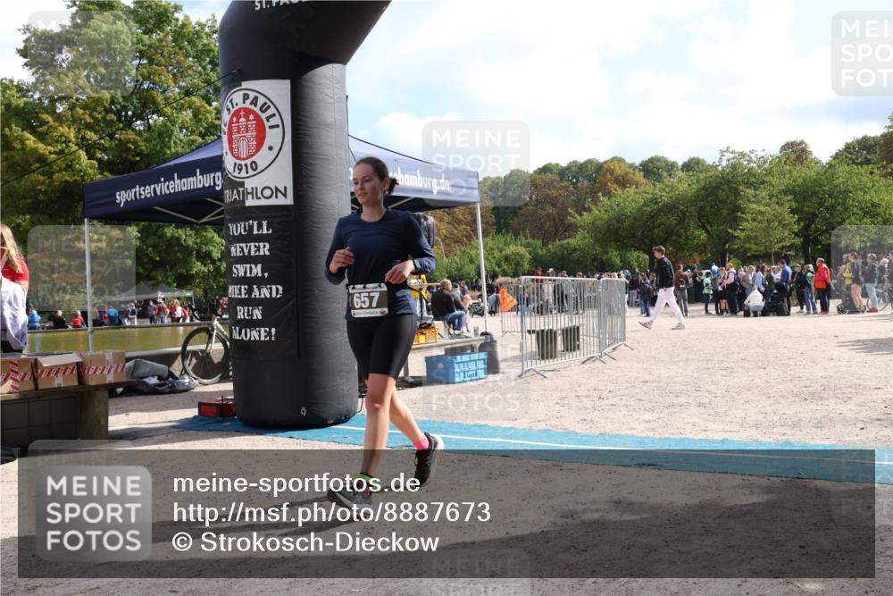 14.09.2025 - Stadtparktriathlon Strokosch-Dieckow http://msf.ph/oto/8887673 14.09.2025 11:46:26 Ziel 657 meine-sportfotos.de