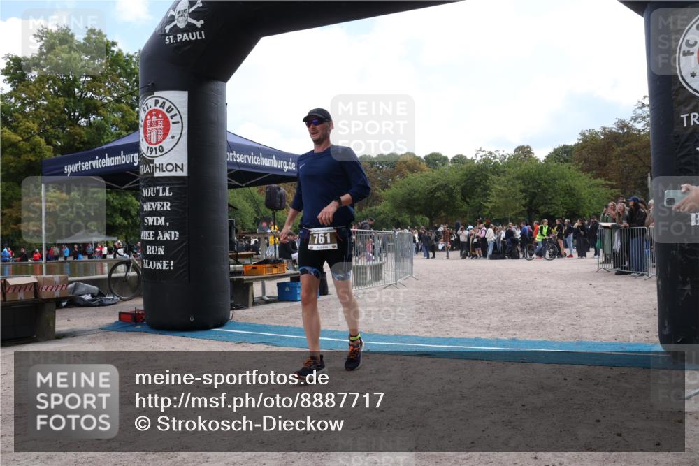 14.09.2025 - Stadtparktriathlon Strokosch-Dieckow http://msf.ph/oto/8887717 14.09.2025 11:47:56 Ziel 761 meine-sportfotos.de