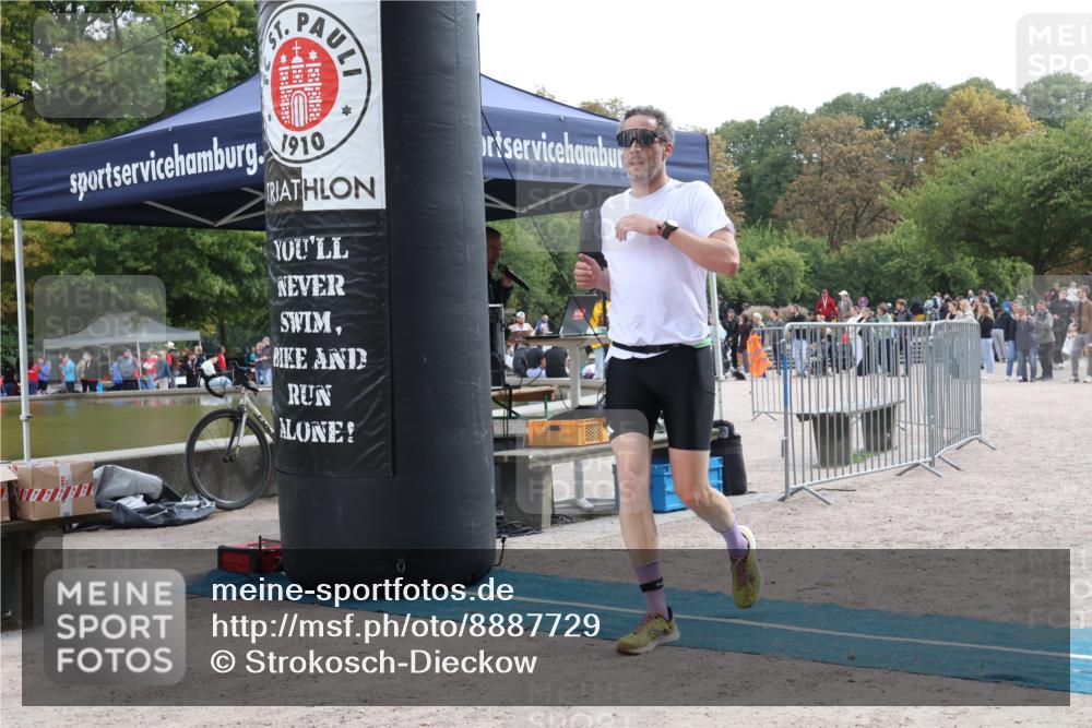 14.09.2025 - Stadtparktriathlon Strokosch-Dieckow http://msf.ph/oto/8887729 14.09.2025 11:48:30 Ziel 668, 808, 847 meine-sportfotos.de