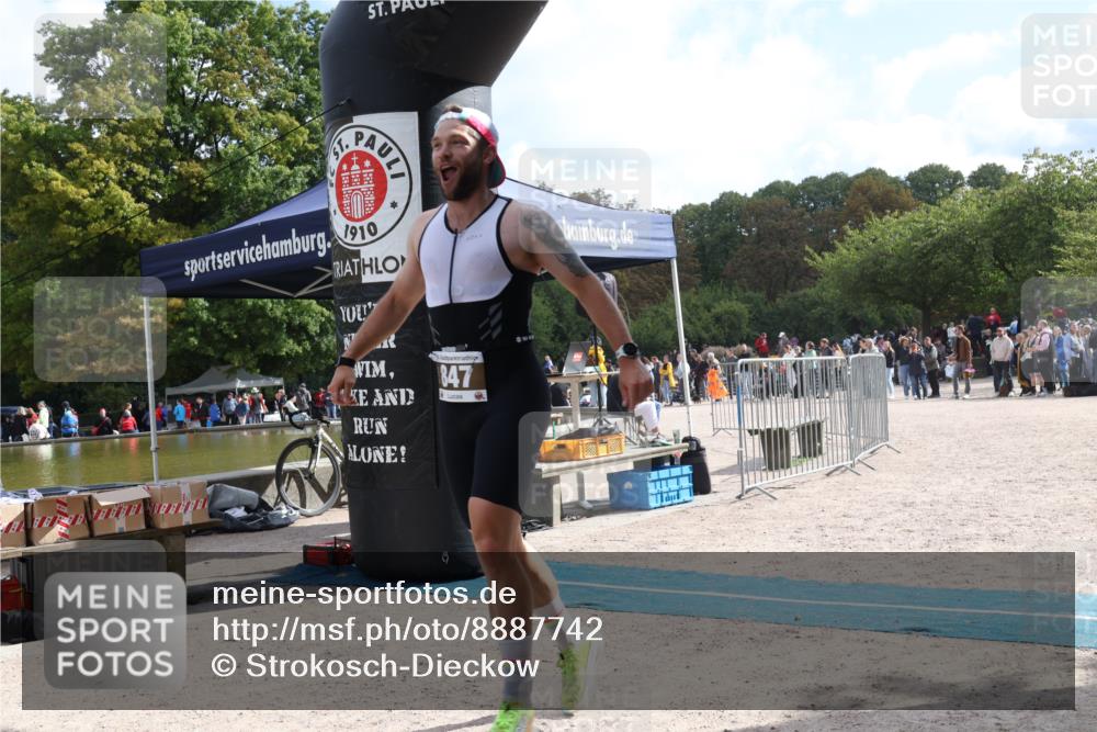 14.09.2025 - Stadtparktriathlon Strokosch-Dieckow http://msf.ph/oto/8887742 14.09.2025 11:48:38 Ziel 847 meine-sportfotos.de
