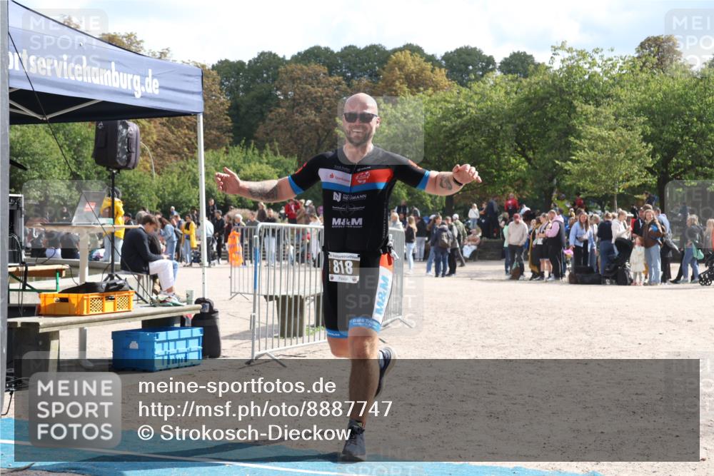 14.09.2025 - Stadtparktriathlon Strokosch-Dieckow http://msf.ph/oto/8887747 14.09.2025 11:48:48 Ziel 818 meine-sportfotos.de