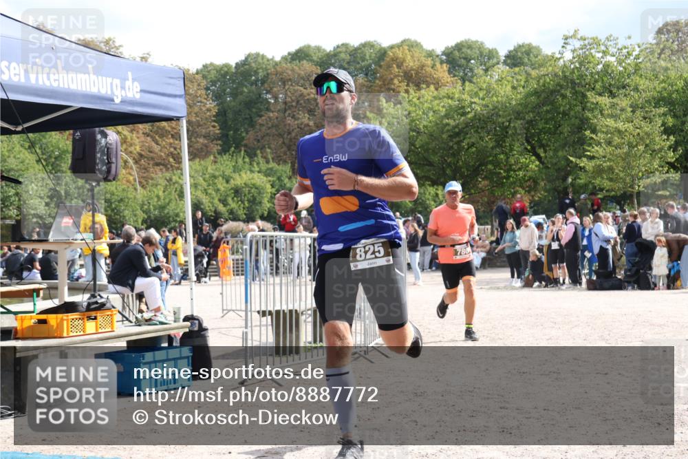 14.09.2025 - Stadtparktriathlon Strokosch-Dieckow http://msf.ph/oto/8887772 14.09.2025 11:49:28 Ziel 721, 780, 803, 825 meine-sportfotos.de