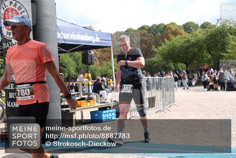 14.09.2025 - Stadtparktriathlon Strokosch-Dieckow http://msf.ph/oto/8887783 14.09.2025 11:49:32 Ziel 721, 780, 803, 825 meine-sportfotos.de