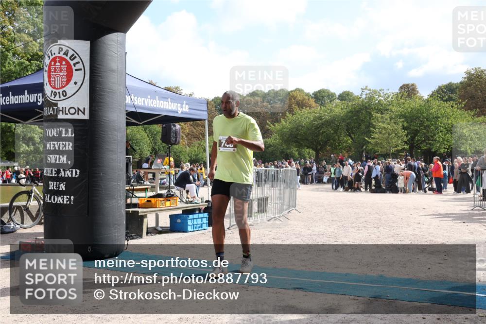 14.09.2025 - Stadtparktriathlon Strokosch-Dieckow http://msf.ph/oto/8887793 14.09.2025 11:50:03 Ziel 746 meine-sportfotos.de