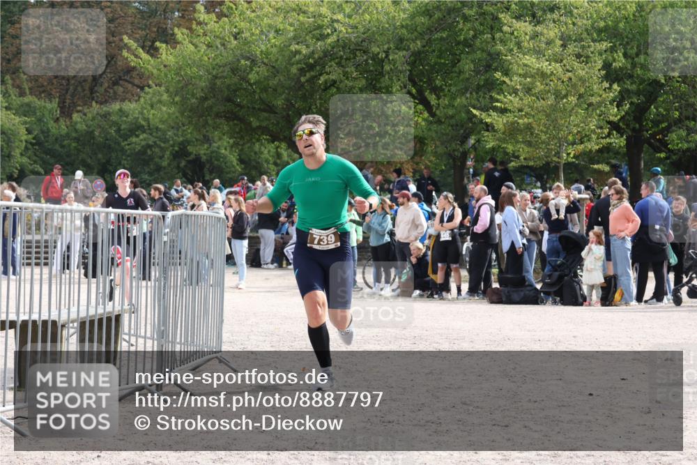 14.09.2025 - Stadtparktriathlon Strokosch-Dieckow http://msf.ph/oto/8887797 14.09.2025 11:50:39 Ziel 627, 739 meine-sportfotos.de