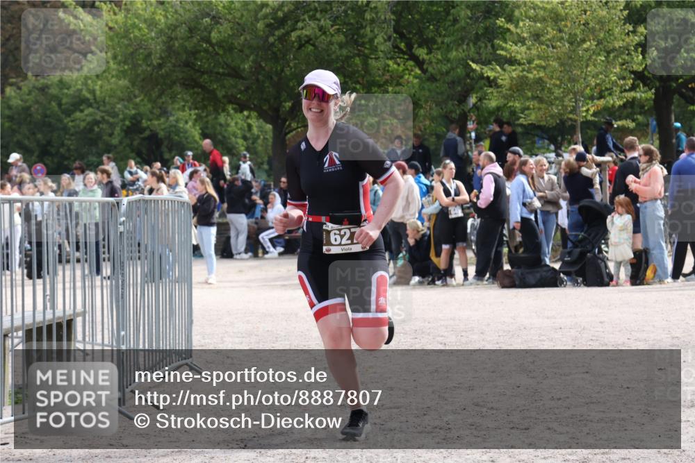 14.09.2025 - Stadtparktriathlon Strokosch-Dieckow http://msf.ph/oto/8887807 14.09.2025 11:50:43 Ziel 627, 739 meine-sportfotos.de