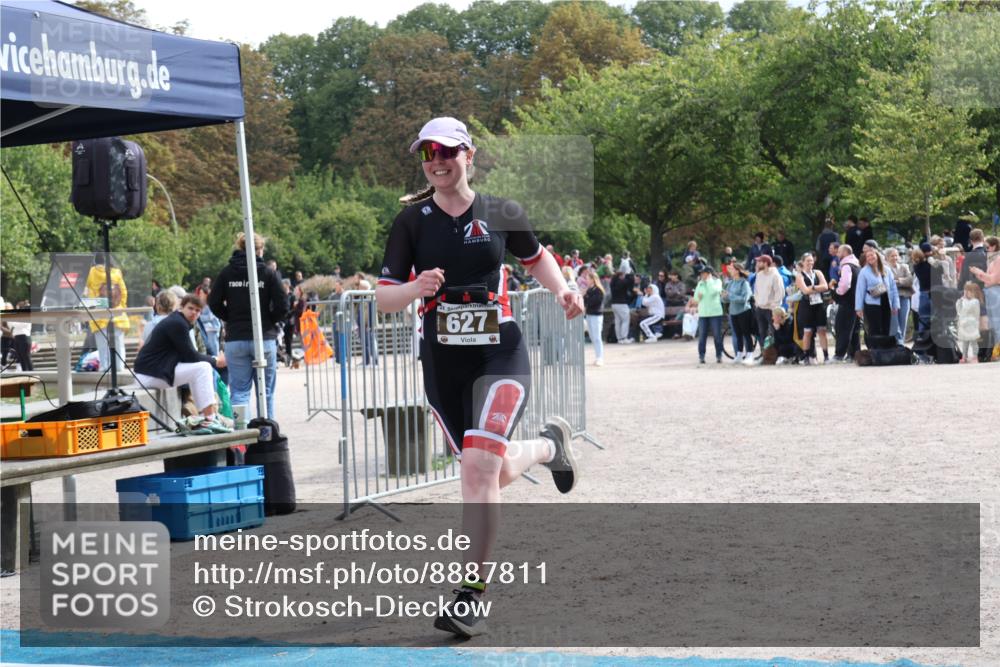 14.09.2025 - Stadtparktriathlon Strokosch-Dieckow http://msf.ph/oto/8887811 14.09.2025 11:50:44 Ziel 627, 739 meine-sportfotos.de