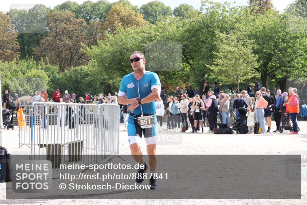 14.09.2025 - Stadtparktriathlon Strokosch-Dieckow http://msf.ph/oto/8887841 14.09.2025 11:51:54 Ziel 851 meine-sportfotos.de