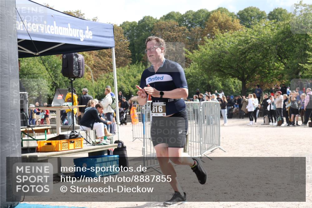 14.09.2025 - Stadtparktriathlon Strokosch-Dieckow http://msf.ph/oto/8887855 14.09.2025 11:52:27 Ziel 816 meine-sportfotos.de