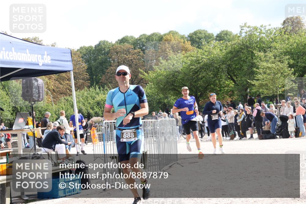 14.09.2025 - Stadtparktriathlon Strokosch-Dieckow http://msf.ph/oto/8887879 14.09.2025 11:52:53 Ziel 600, 628, 849, 875, 880, 888 meine-sportfotos.de