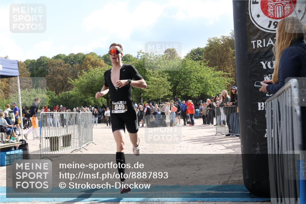 14.09.2025 - Stadtparktriathlon Strokosch-Dieckow http://msf.ph/oto/8887893 14.09.2025 11:52:59 Ziel 628, 849, 875, 888 meine-sportfotos.de