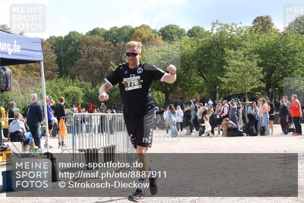 14.09.2025 - Stadtparktriathlon Strokosch-Dieckow http://msf.ph/oto/8887911 14.09.2025 11:53:57 Ziel 776 meine-sportfotos.de