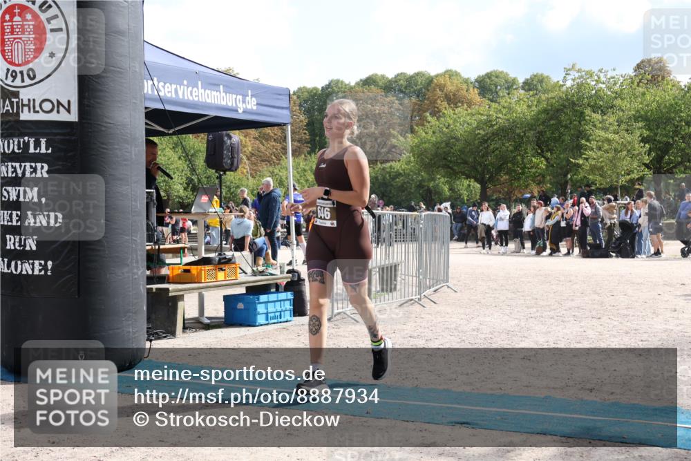 14.09.2025 - Stadtparktriathlon Strokosch-Dieckow http://msf.ph/oto/8887934 14.09.2025 11:54:31 Ziel 646 meine-sportfotos.de