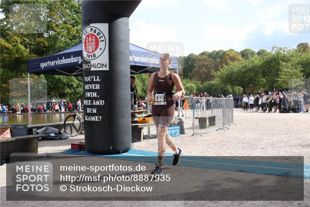 14.09.2025 - Stadtparktriathlon Strokosch-Dieckow http://msf.ph/oto/8887935 14.09.2025 11:54:31 Ziel 646 meine-sportfotos.de