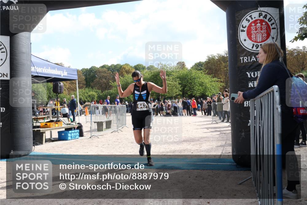 14.09.2025 - Stadtparktriathlon Strokosch-Dieckow http://msf.ph/oto/8887979 14.09.2025 11:55:54 Ziel 643, 797 meine-sportfotos.de