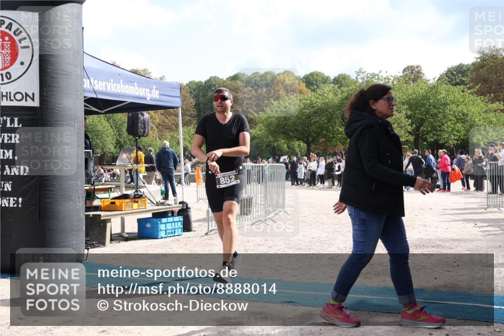 14.09.2025 - Stadtparktriathlon Strokosch-Dieckow http://msf.ph/oto/8888014 14.09.2025 11:57:41 Ziel 852 meine-sportfotos.de