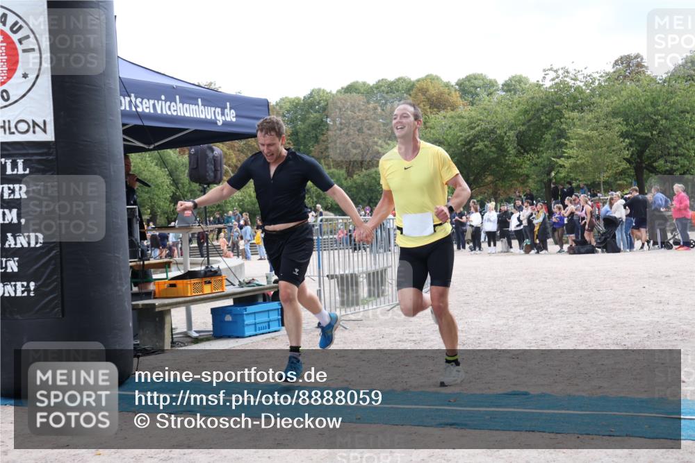 14.09.2025 - Stadtparktriathlon Strokosch-Dieckow http://msf.ph/oto/8888059 14.09.2025 11:59:18 Ziel 841, 889, 905 meine-sportfotos.de