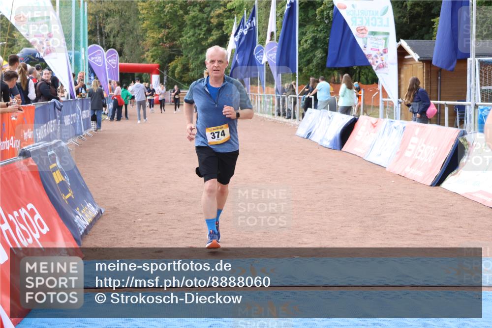 14.09.2025 - Airport Race Strokosch-Dieckow http://msf.ph/oto/8888060 14.09.2025 12:57:49 Ziel 374, 1556, 1568, 1697 meine-sportfotos.de