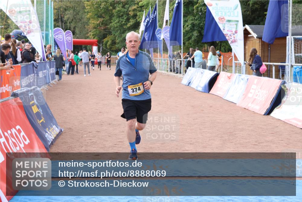 14.09.2025 - Airport Race Strokosch-Dieckow http://msf.ph/oto/8888069 14.09.2025 12:57:49 Ziel 374, 1556, 1568, 1697 meine-sportfotos.de
