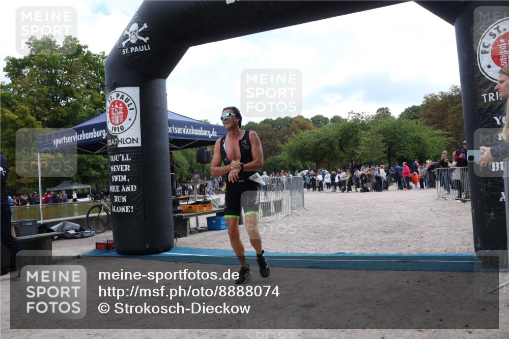 14.09.2025 - Stadtparktriathlon Strokosch-Dieckow http://msf.ph/oto/8888074 14.09.2025 11:59:40 Ziel 772, 859 meine-sportfotos.de
