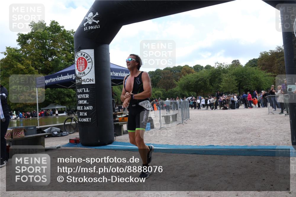 14.09.2025 - Stadtparktriathlon Strokosch-Dieckow http://msf.ph/oto/8888076 14.09.2025 11:59:40 Ziel 772, 859 meine-sportfotos.de