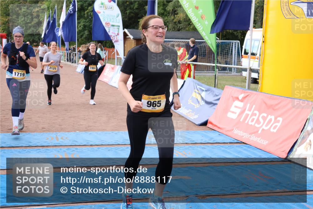 14.09.2025 - Airport Race Strokosch-Dieckow http://msf.ph/oto/8888117 14.09.2025 12:58:05 Ziel 965, 1719, 1824, 1904, 2125, 4215 meine-sportfotos.de