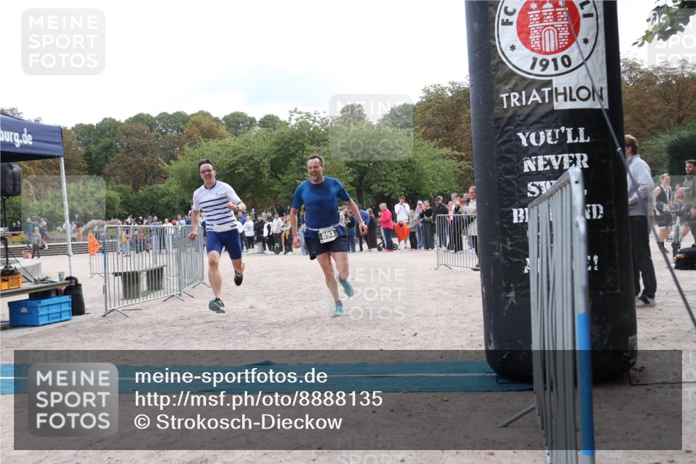 14.09.2025 - Stadtparktriathlon Strokosch-Dieckow http://msf.ph/oto/8888135 14.09.2025 12:00:58 Ziel 836, 893 meine-sportfotos.de