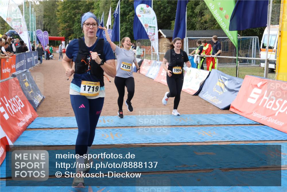 14.09.2025 - Airport Race Strokosch-Dieckow http://msf.ph/oto/8888137 14.09.2025 12:58:07 Ziel 965, 1719, 1824, 1904, 2125 meine-sportfotos.de