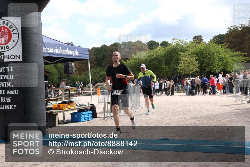 14.09.2025 - Stadtparktriathlon Strokosch-Dieckow http://msf.ph/oto/8888142 14.09.2025 12:01:15 Ziel 796, 874 meine-sportfotos.de