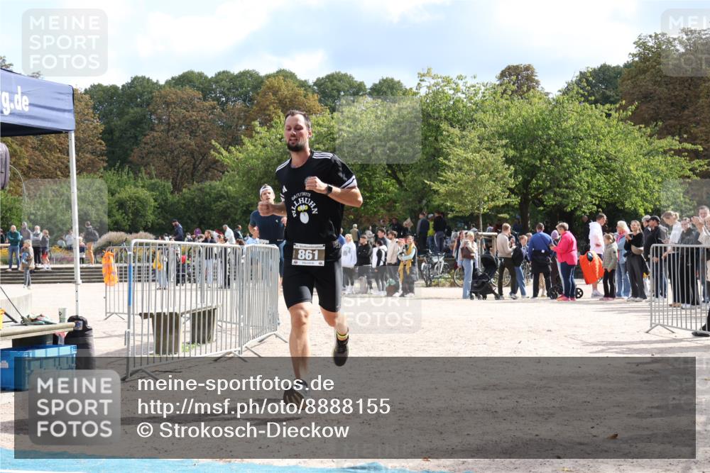 14.09.2025 - Stadtparktriathlon Strokosch-Dieckow http://msf.ph/oto/8888155 14.09.2025 12:01:29 Ziel 858, 861, 921 meine-sportfotos.de
