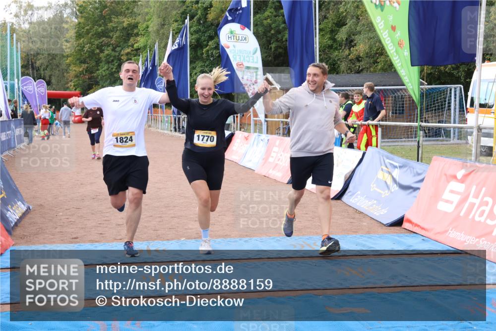 14.09.2025 - Airport Race Strokosch-Dieckow http://msf.ph/oto/8888159 14.09.2025 12:58:12 Ziel 165, 1824, 2131 meine-sportfotos.de