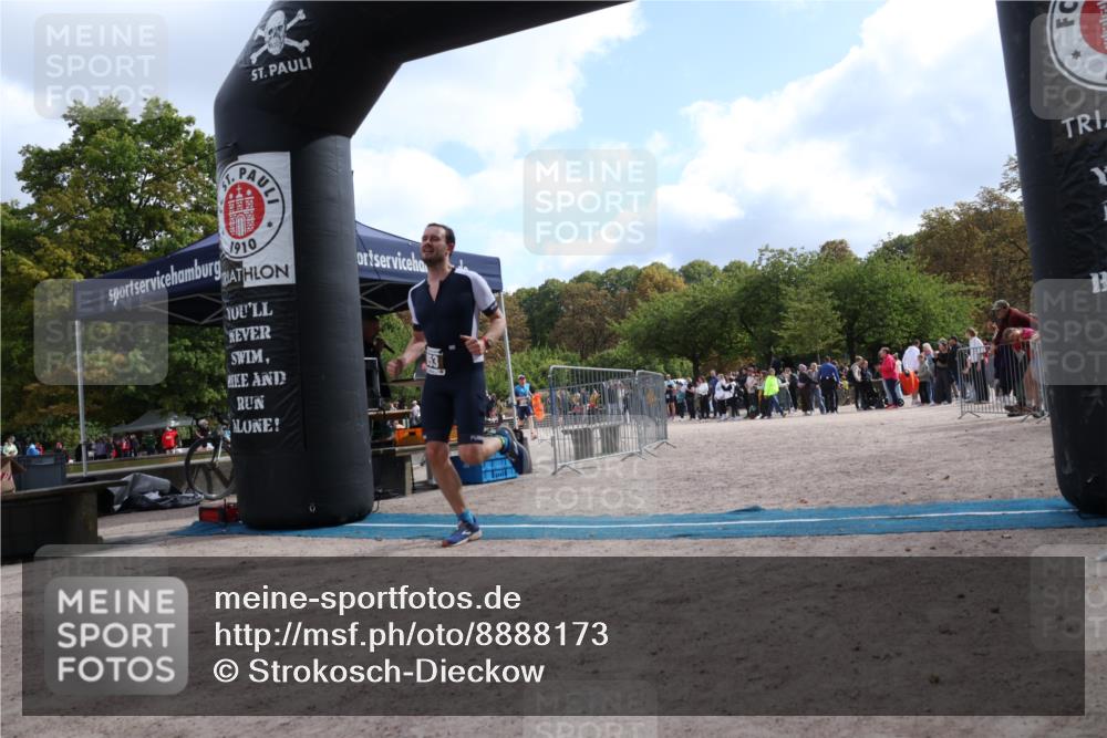 14.09.2025 - Stadtparktriathlon Strokosch-Dieckow http://msf.ph/oto/8888173 14.09.2025 12:01:59 Ziel 853, 871, 898 meine-sportfotos.de