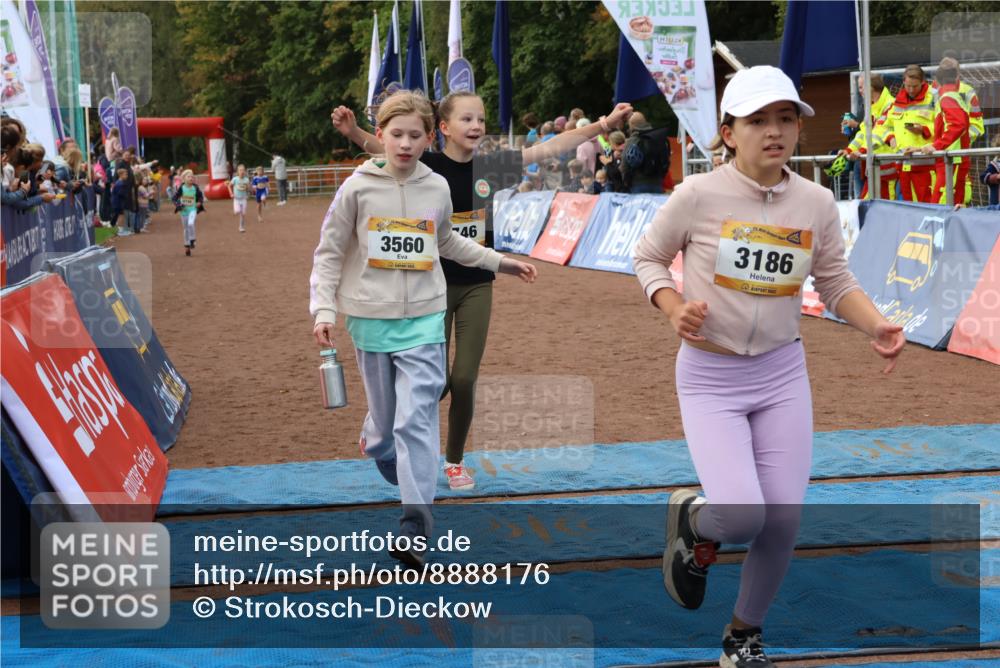 14.09.2025 - Airport Race Strokosch-Dieckow http://msf.ph/oto/8888176 14.09.2025 10:31:24 Ziel 3186, 3480, 3560, 3746 meine-sportfotos.de