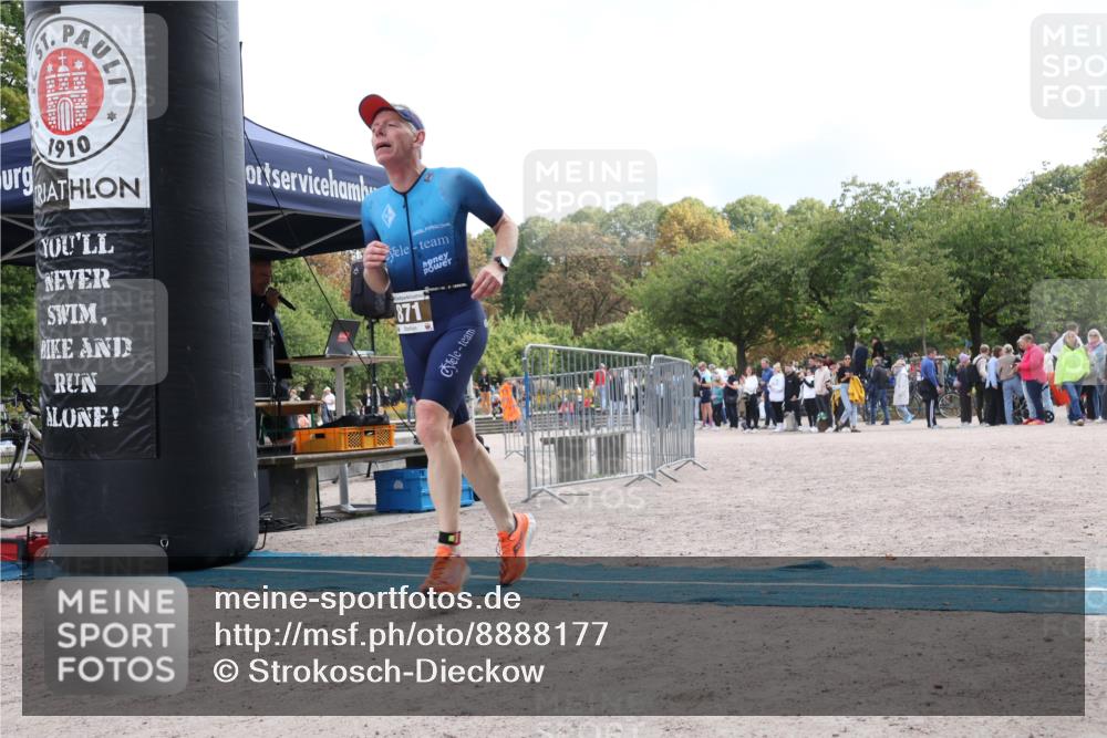 14.09.2025 - Stadtparktriathlon Strokosch-Dieckow http://msf.ph/oto/8888177 14.09.2025 12:02:05 Ziel 853, 871 meine-sportfotos.de