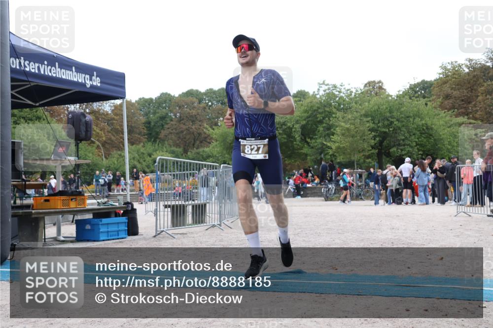 14.09.2025 - Stadtparktriathlon Strokosch-Dieckow http://msf.ph/oto/8888185 14.09.2025 12:02:56 Ziel 827 meine-sportfotos.de