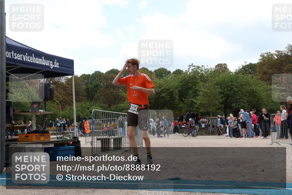 14.09.2025 - Stadtparktriathlon Strokosch-Dieckow http://msf.ph/oto/8888192 14.09.2025 12:03:11 Ziel 894 meine-sportfotos.de