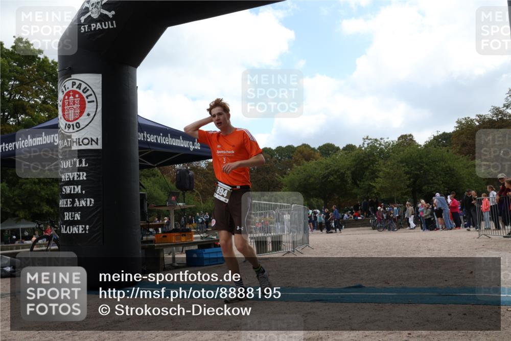 14.09.2025 - Stadtparktriathlon Strokosch-Dieckow http://msf.ph/oto/8888195 14.09.2025 12:03:12 Ziel 894 meine-sportfotos.de