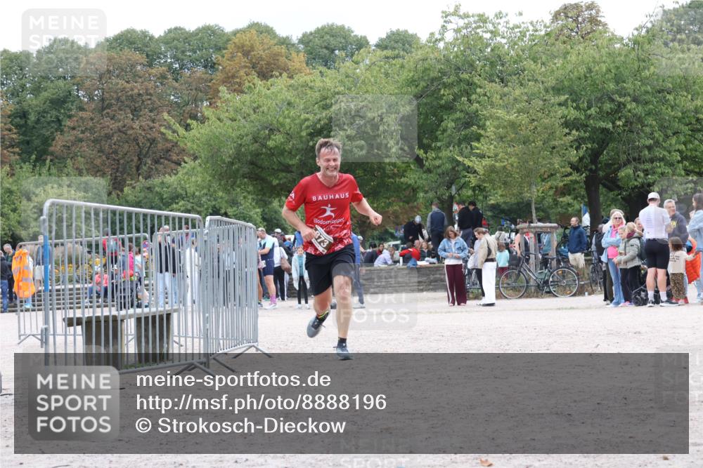 14.09.2025 - Stadtparktriathlon Strokosch-Dieckow http://msf.ph/oto/8888196 14.09.2025 12:03:23 Ziel 873 meine-sportfotos.de