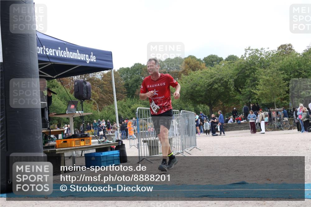 14.09.2025 - Stadtparktriathlon Strokosch-Dieckow http://msf.ph/oto/8888201 14.09.2025 12:03:25 Ziel 873 meine-sportfotos.de