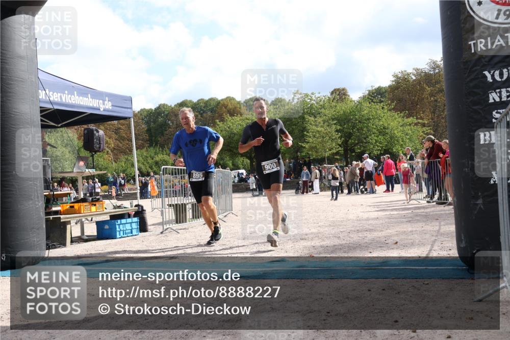 14.09.2025 - Stadtparktriathlon Strokosch-Dieckow http://msf.ph/oto/8888227 14.09.2025 12:06:08 Ziel 895, 900 meine-sportfotos.de