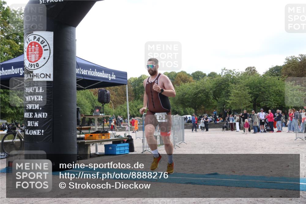 14.09.2025 - Stadtparktriathlon Strokosch-Dieckow http://msf.ph/oto/8888276 14.09.2025 12:08:40 Ziel 843, 870 meine-sportfotos.de