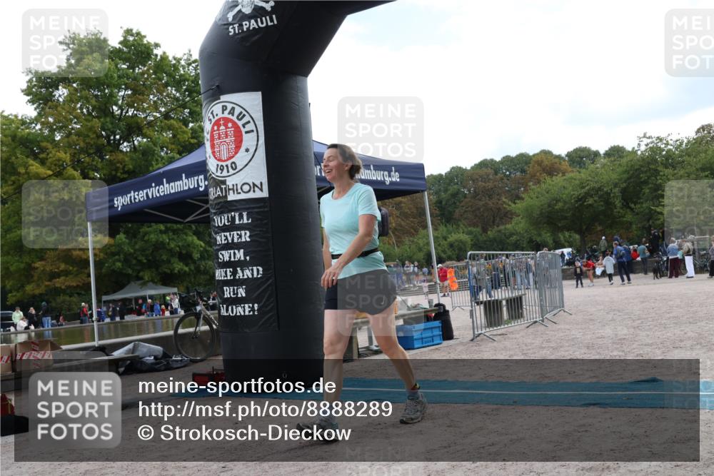 14.09.2025 - Stadtparktriathlon Strokosch-Dieckow http://msf.ph/oto/8888289 14.09.2025 12:09:39 Ziel 655 meine-sportfotos.de
