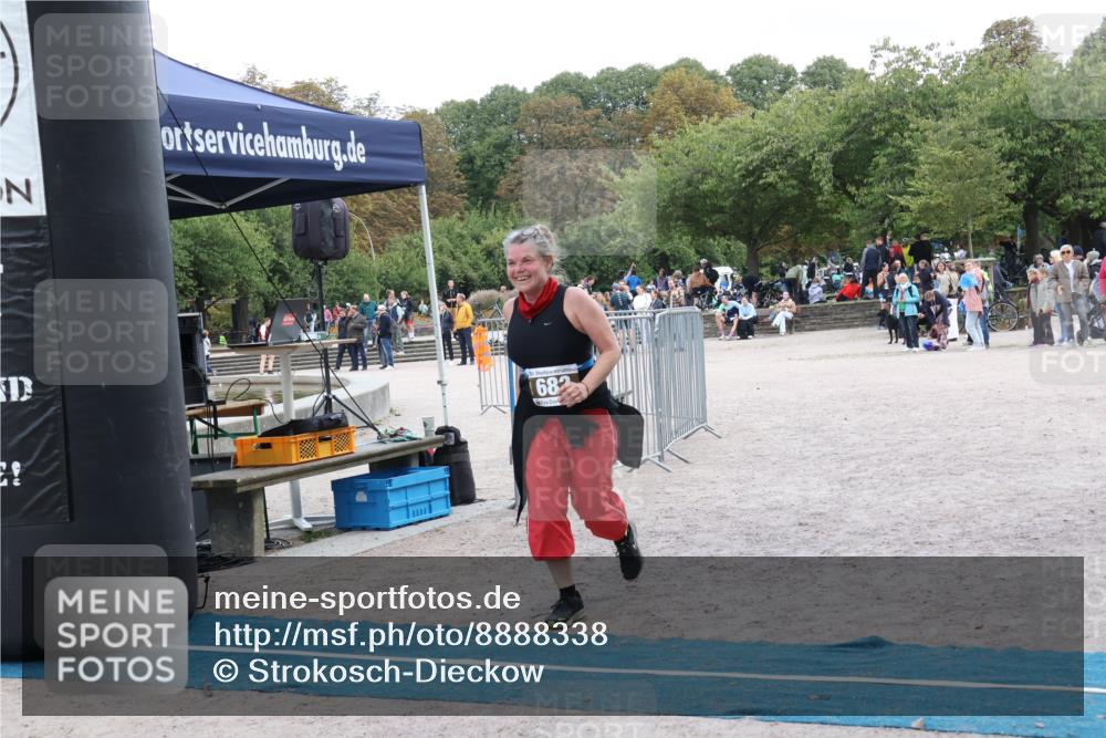 14.09.2025 - Stadtparktriathlon Strokosch-Dieckow http://msf.ph/oto/8888338 14.09.2025 12:12:25 Ziel 682 meine-sportfotos.de