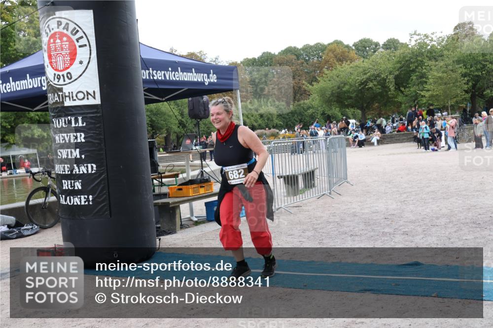 14.09.2025 - Stadtparktriathlon Strokosch-Dieckow http://msf.ph/oto/8888341 14.09.2025 12:12:26 Ziel 682 meine-sportfotos.de