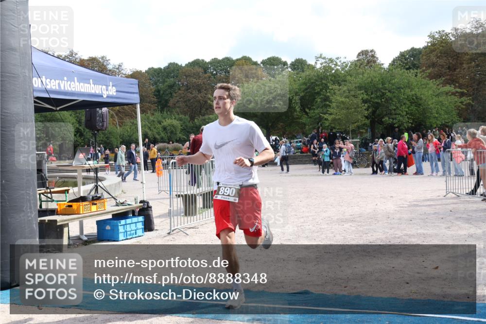 14.09.2025 - Stadtparktriathlon Strokosch-Dieckow http://msf.ph/oto/8888348 14.09.2025 12:13:15 Ziel 890, 902 meine-sportfotos.de